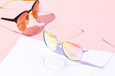 透過鏡片品味細節(jié) 眼鏡靜物攝影與美食攝影的藝術(shù)融合