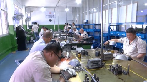 馬躍華勞模工匠技術(shù)服務隊 技術(shù)創(chuàng)新課題攻關 增添企業(yè)發(fā)展新動能